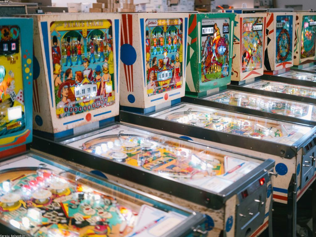 ប្រវត្តិហ្គេម: ការបកស្រាយនិងការអភិវឌ្ឍន៍